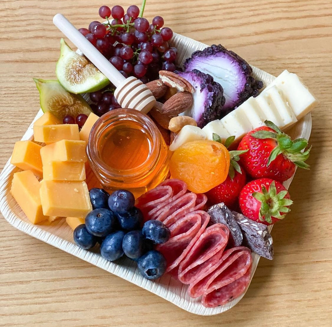 Deluxe Charcuterie Box